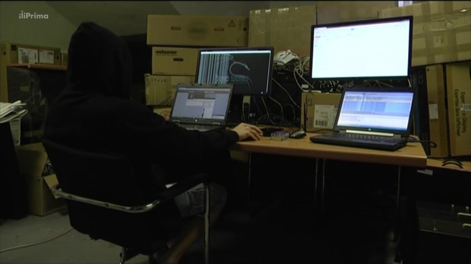 28. 2. 2018 ZPRÁVY: Zahraniční hackeři napadli německá ministerstva zahraničí a obrany.